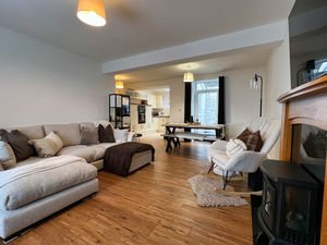 Photo 8- click for photo gallery